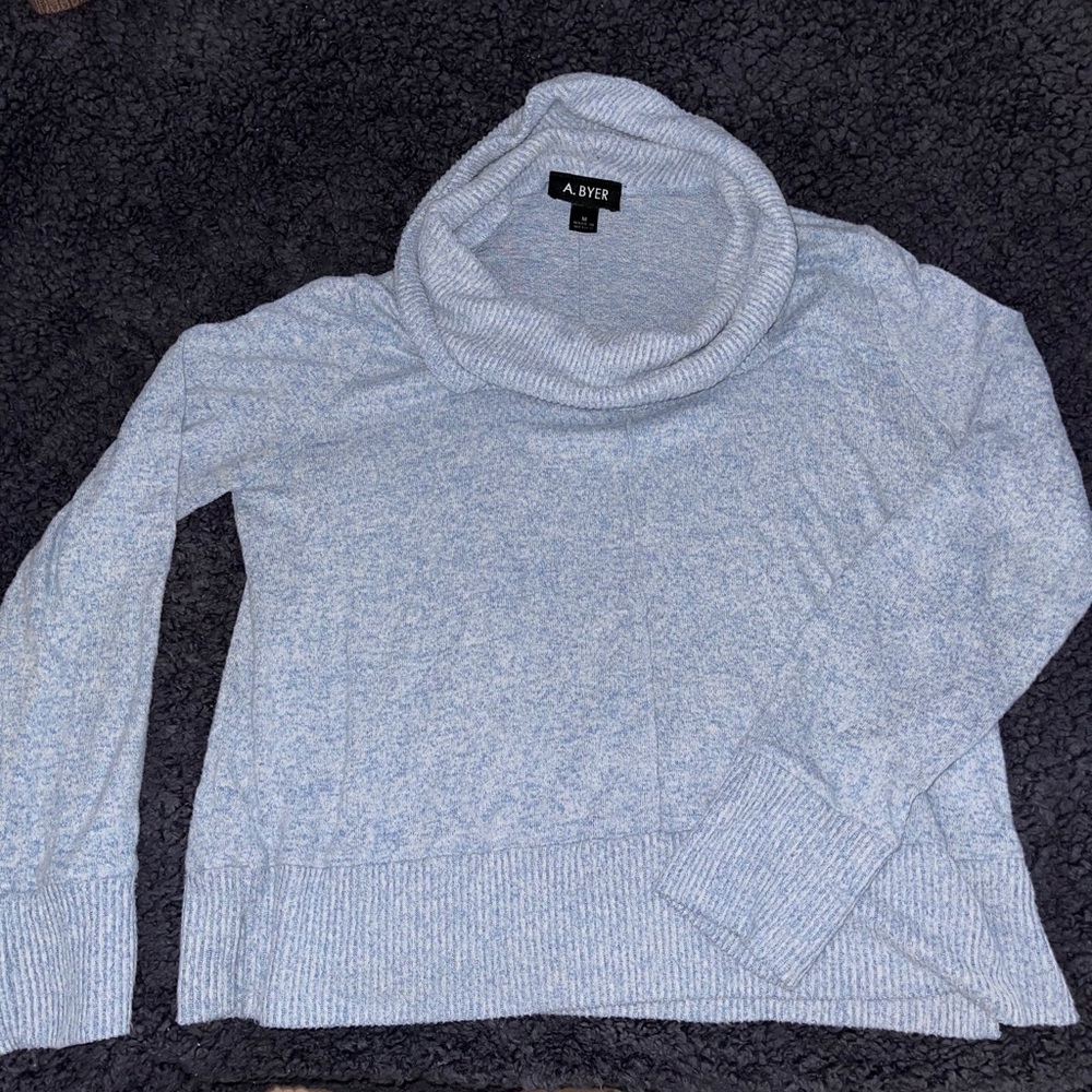CUTE COWL NECK SWEATER!!